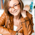 Certyfikowana trenerka mentalna, autorka programu efektywnego uczenia się Master Edu dla dzieci, młodzieży, dorosłych, w tym seniorów, współautorka Mental Edu, programu mentalnego wsparcia dzieci, młodzieży i dorosłych. Współwłaścicielka placówki edukacyjnej Master Edu oraz trenerka LifePlan Academy Fundacji Marka Kamińskiego.
  
  
    Katarzyna Lubowiecka
    Mastertrenerka